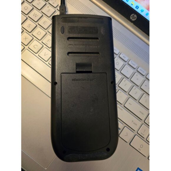 TI-89 Titanium Graphing Calculator Texas Instruments USB, Manual, Cover Working! - Picture 6 of 8